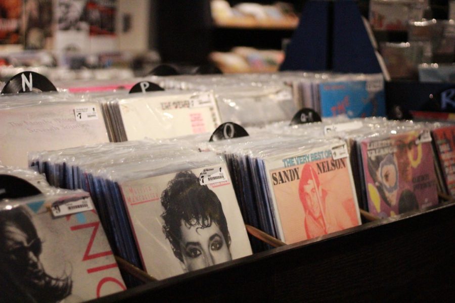 Buffalo+Records+allows+Kearney+residents+to+browse+through+a+variety+of+vinyls.