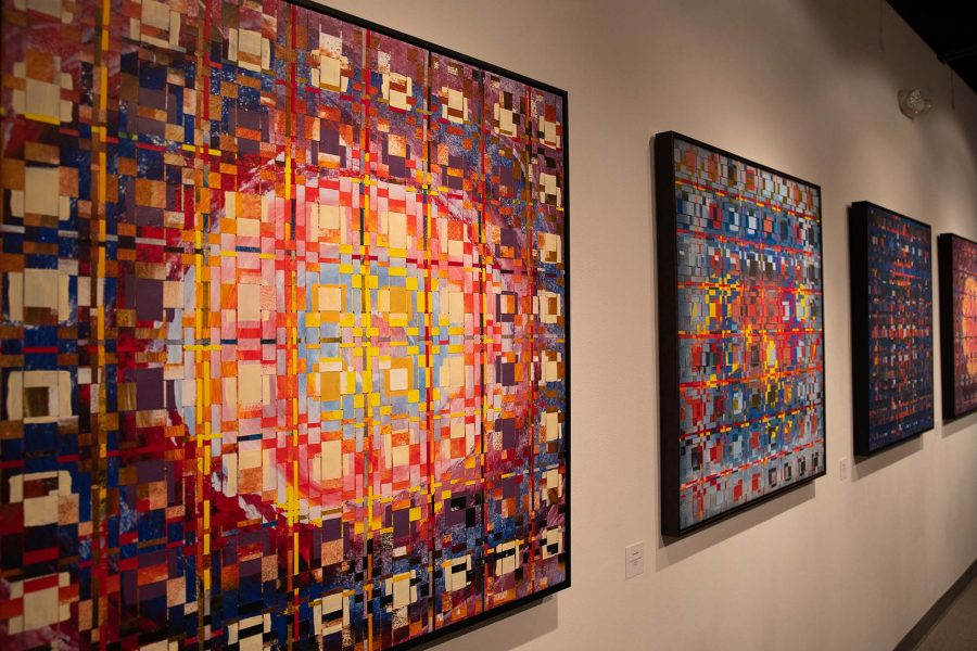 Larry+Schulte+depicts+the+worlds+before+and+after+the+pandemic+with+his+woven+pieces.