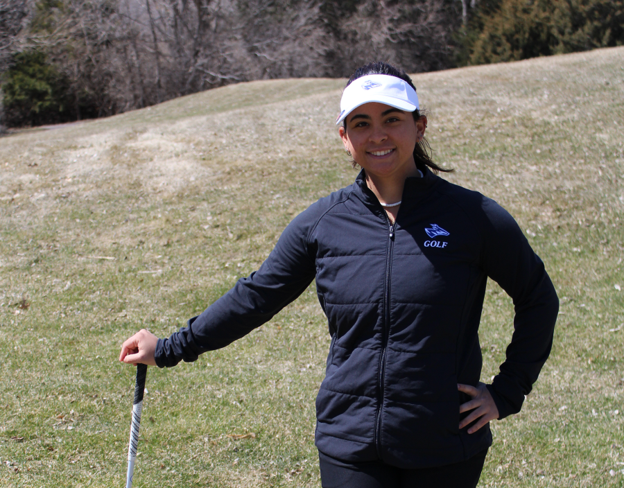 Loper record-breaker golfing through her final season
