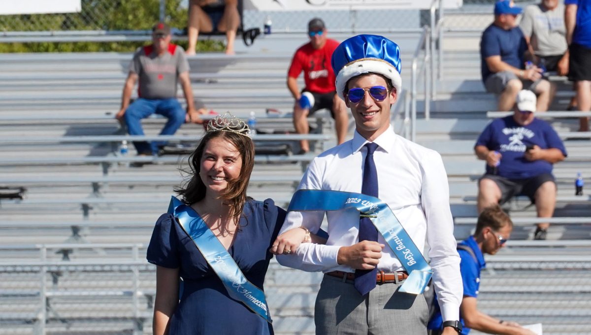 Emma Bond and Ethan Ciancio were crowned as royalty. Photo by Shelby Berglund / Antelope Staff