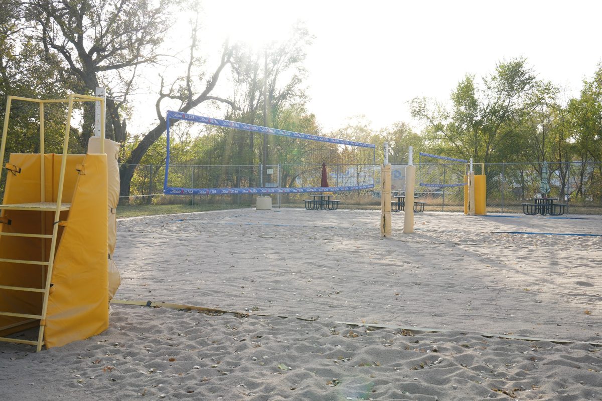 Intramural sports uses Big Apple's sand volleyball courts. Photo by Gabby Roche / Antelope Staff