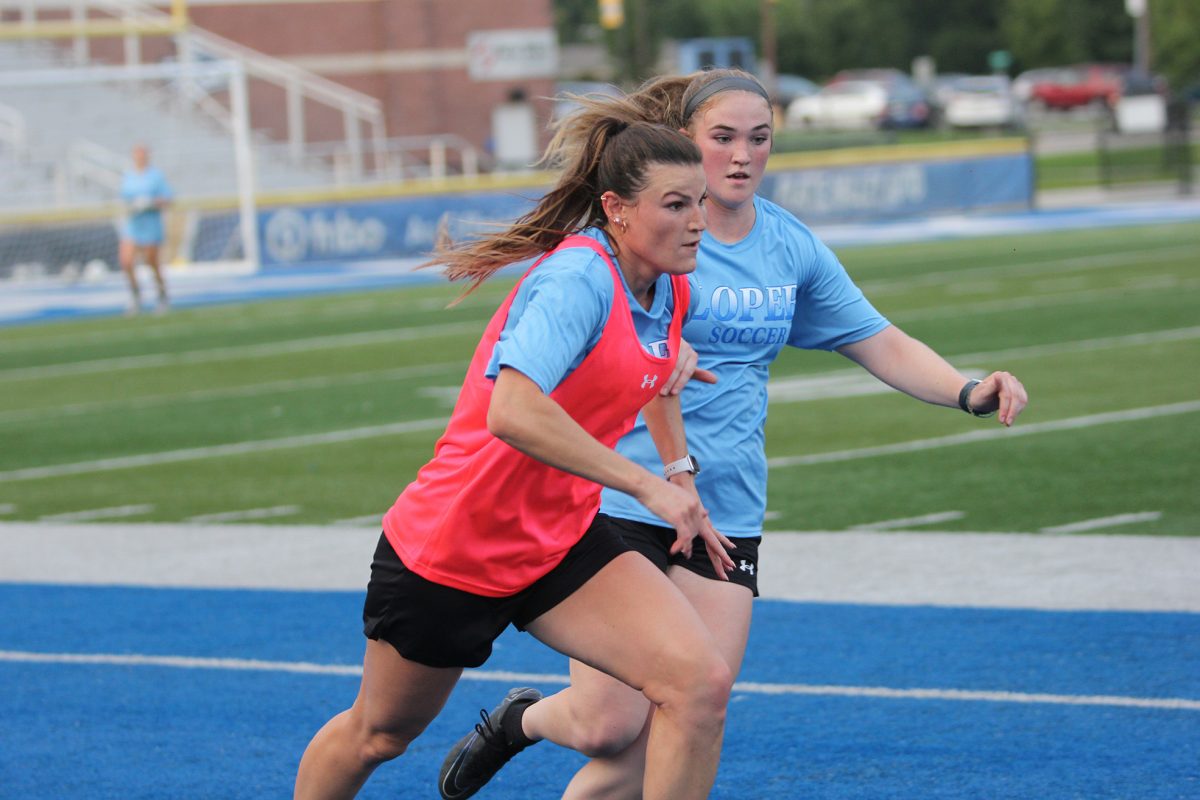 Senior Dolcie Hanlon has continued her strong presence this year for the Lopers, playing a team leading 720 minutes. Photo by Jon Willis / Antelope Staff