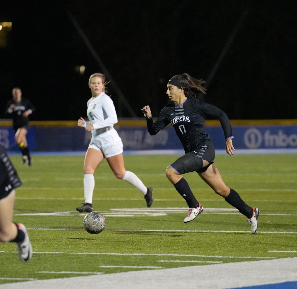 Hanna Schimmer finished the season with 10 goals. Photo by Jenju Peters / Antelope Staff