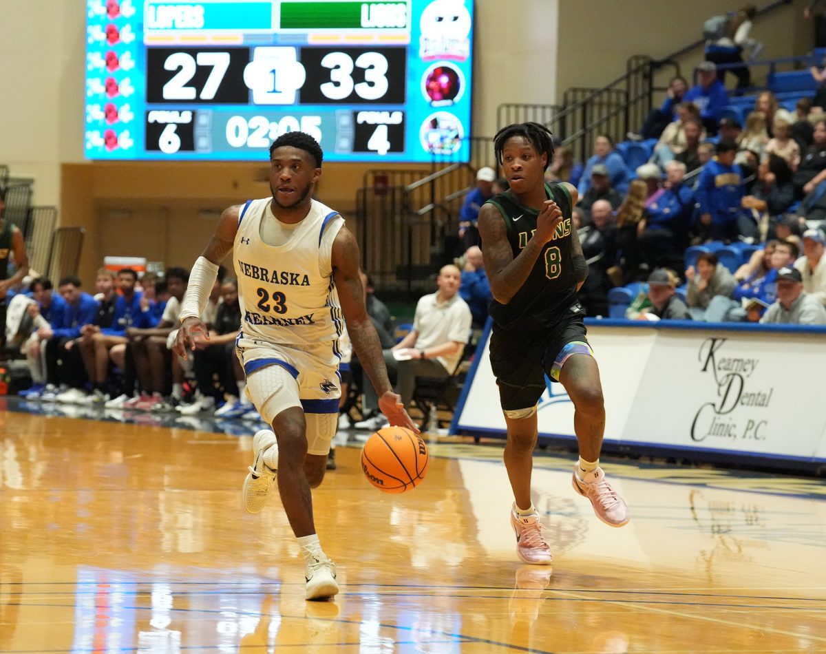 Guard Allen Taylor had a big weekend for UNK, with 29 points against Pittsburg State and 24 against Missouri Southern. Photo by Jenju Peters / Antelope Staff