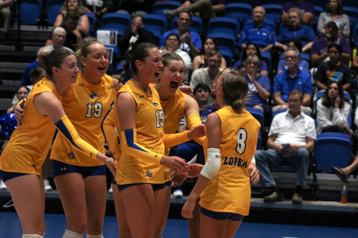 UNK is now No. 5 in America Volleyball Coaches Association Division II rankings. Photo by Elijah Moser / Antelope Staff